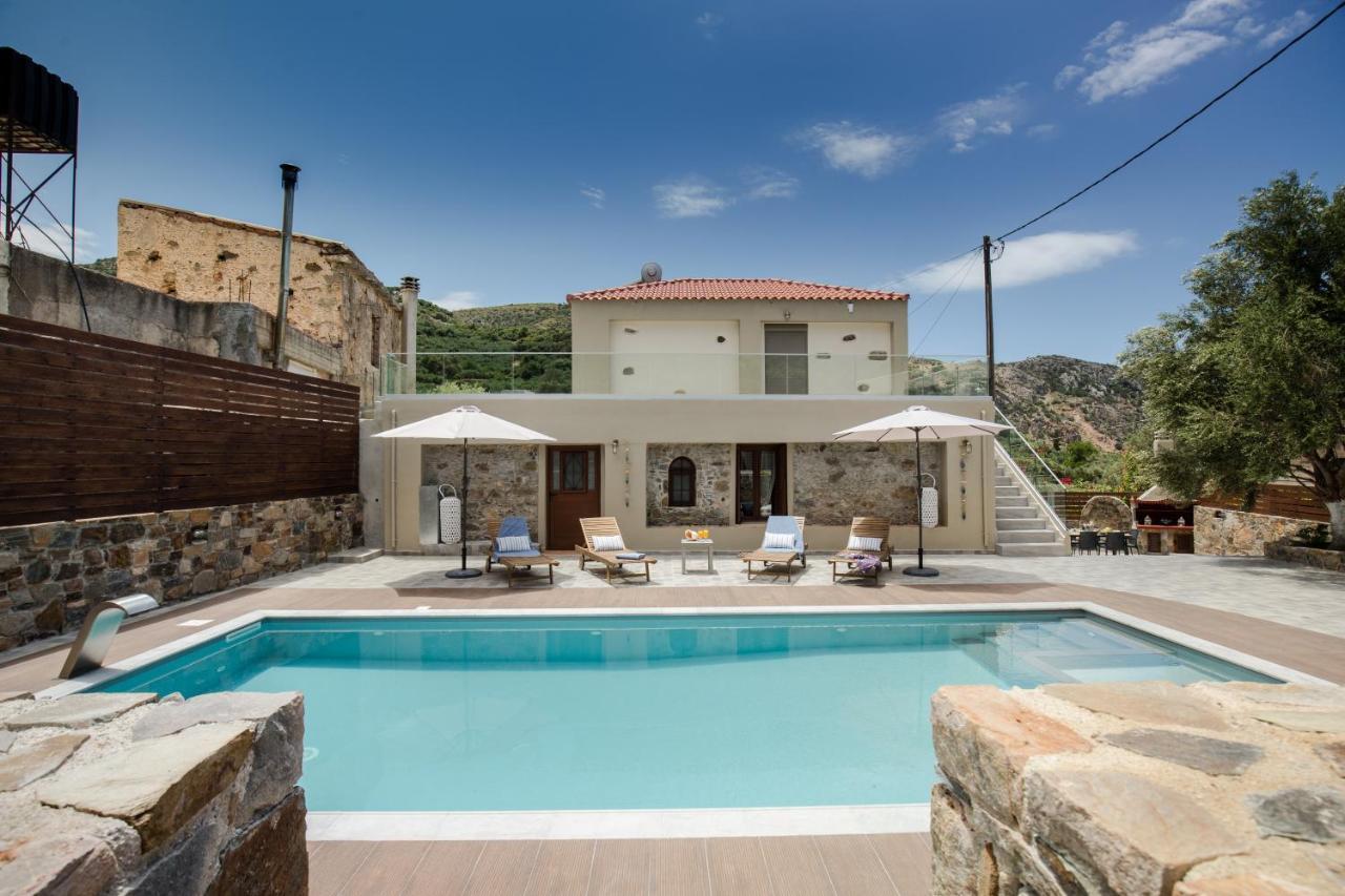 Tzouganos Villa Sfinárion Extérieur photo