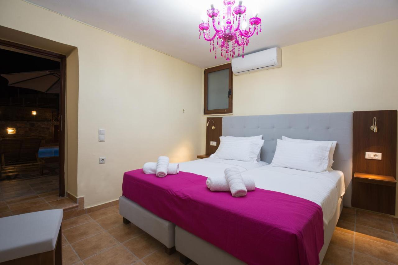 Tzouganos Villa Sfinárion Extérieur photo